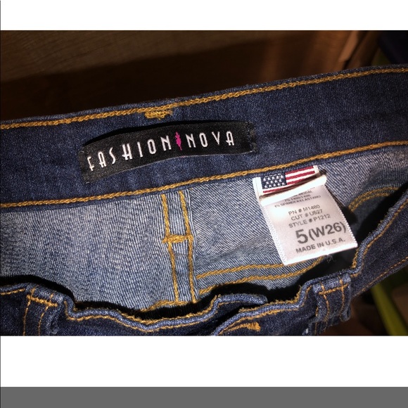 Fashion nova jeans - Picture 4 of 5